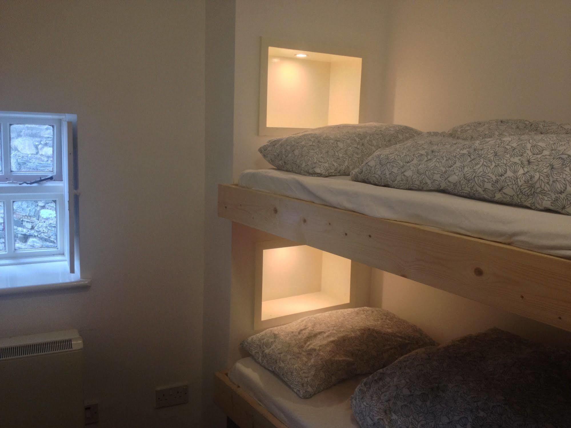 Old Mill Holiday Hostel ウェストポート エクステリア 写真